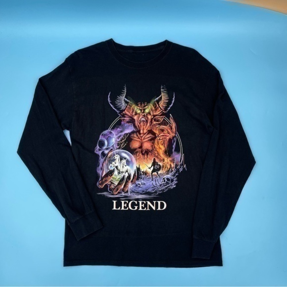 Y2K Legend Graphic Long-Sleeve Tee